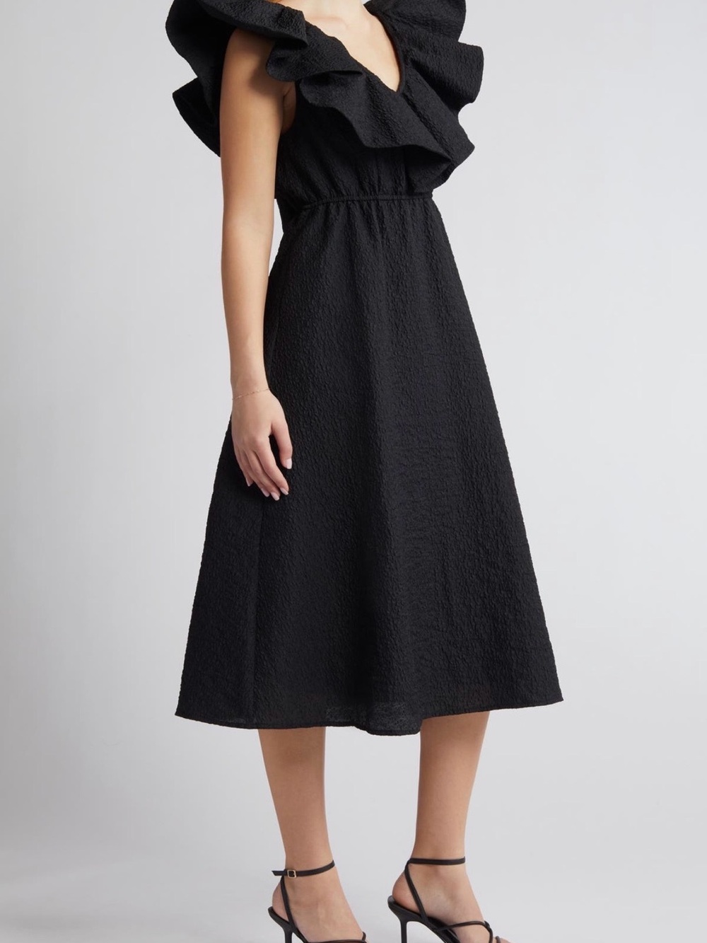 Chelsea28 Ruffle Midi Dress - Picture 6 of 9